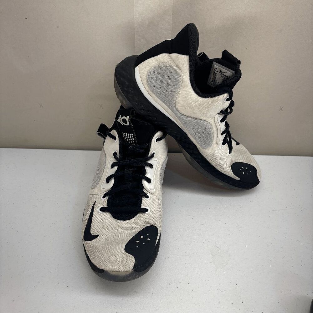 Nike KD Trey‎ 5 7 Men’s Size 8.5 D White/Black Basketball Kevin Durant Shoes